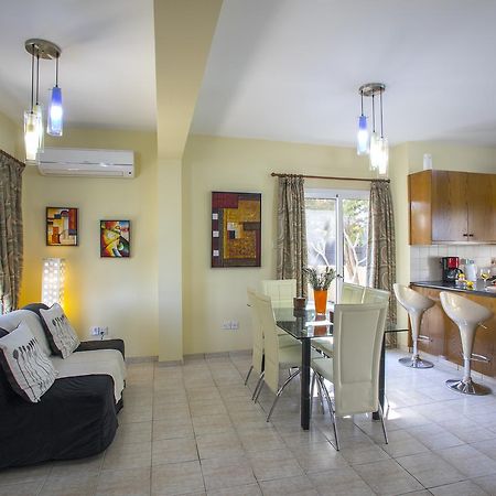 Ayia Napa Tropical Beach Villa 外观 照片