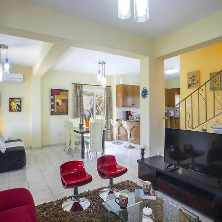 Ayia Napa Tropical Beach Villa 外观 照片
