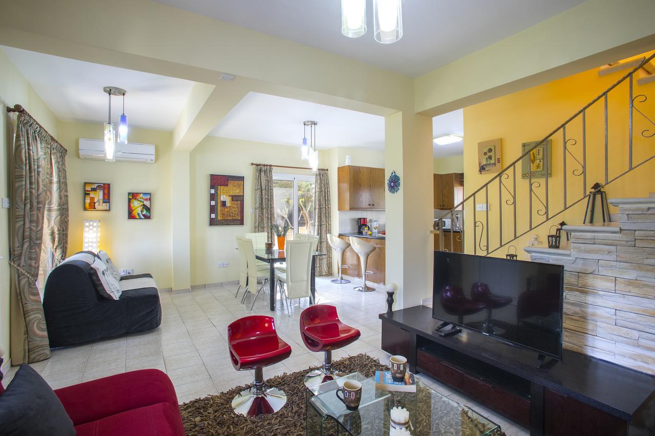 Ayia Napa Tropical Beach Villa 外观 照片