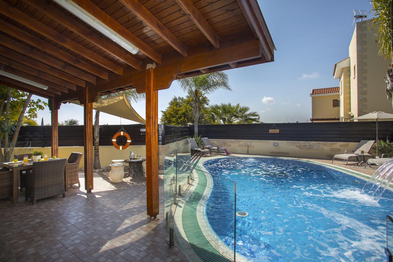 Ayia Napa Tropical Beach Villa 外观 照片